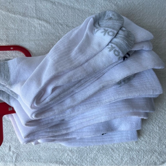 NWT Reebok Socks - Picture 2 of 3